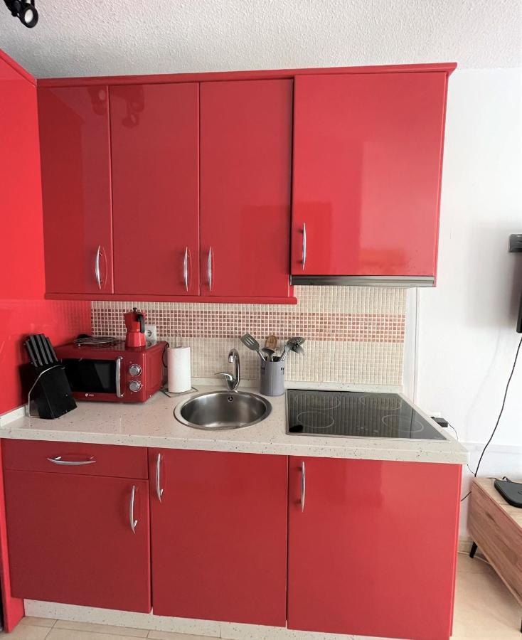 Ver93 - Redstudio Torremolinos Buitenkant foto